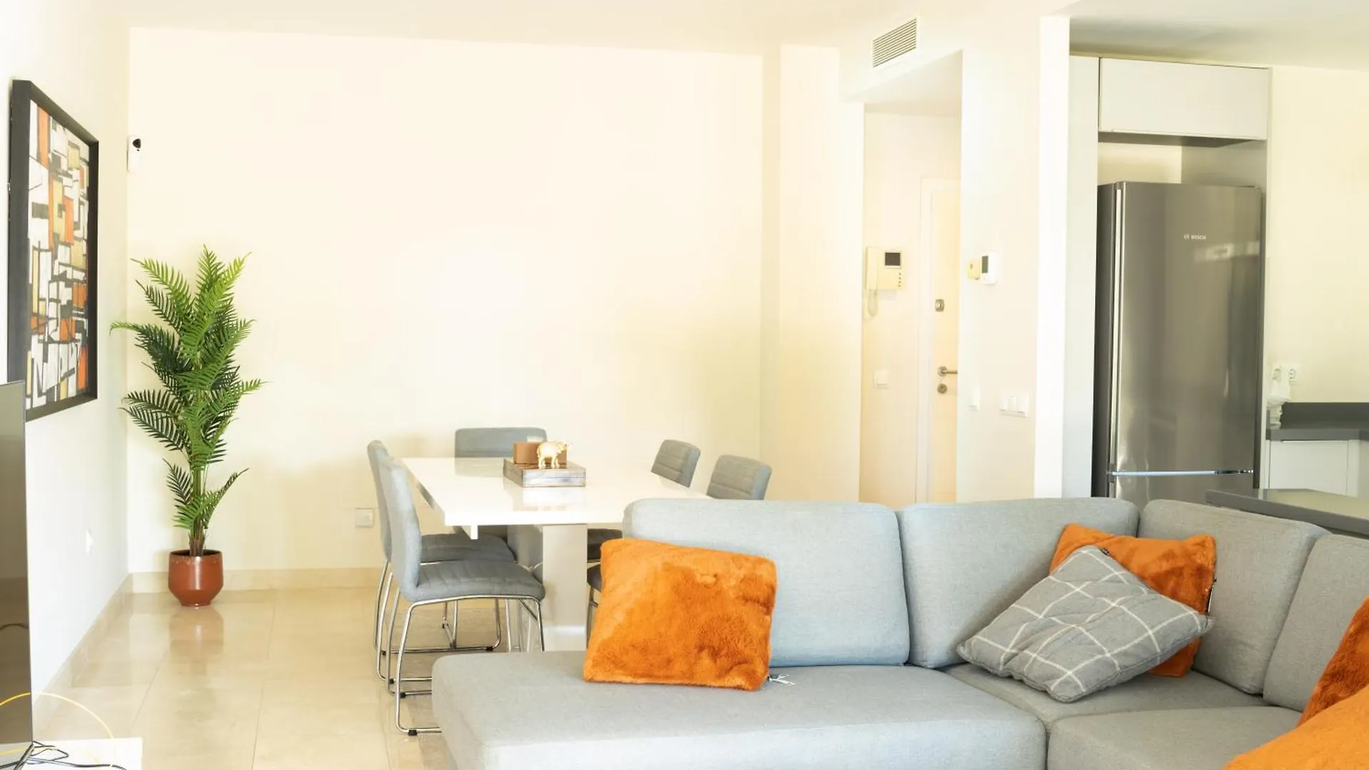 Appartement Bajo Encantador Y Familiar En Benahavis Estepona